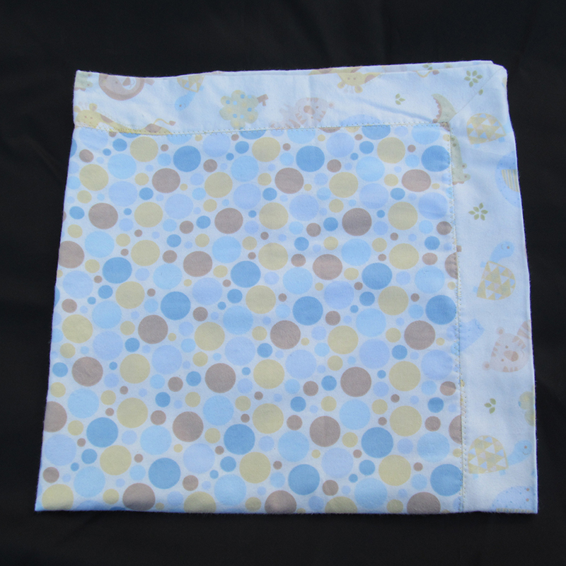 Reverse Zoo Toss Blanket