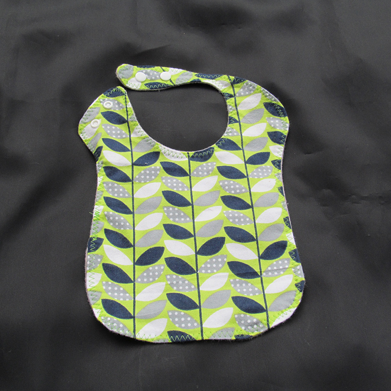 Leafy Vines Contoured Bib